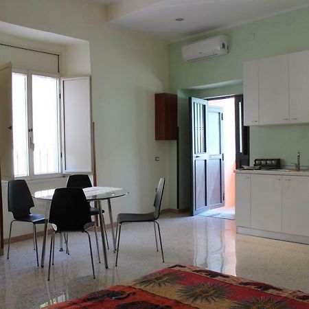 Anvi Apartment Pollena Trocchia Esterno foto